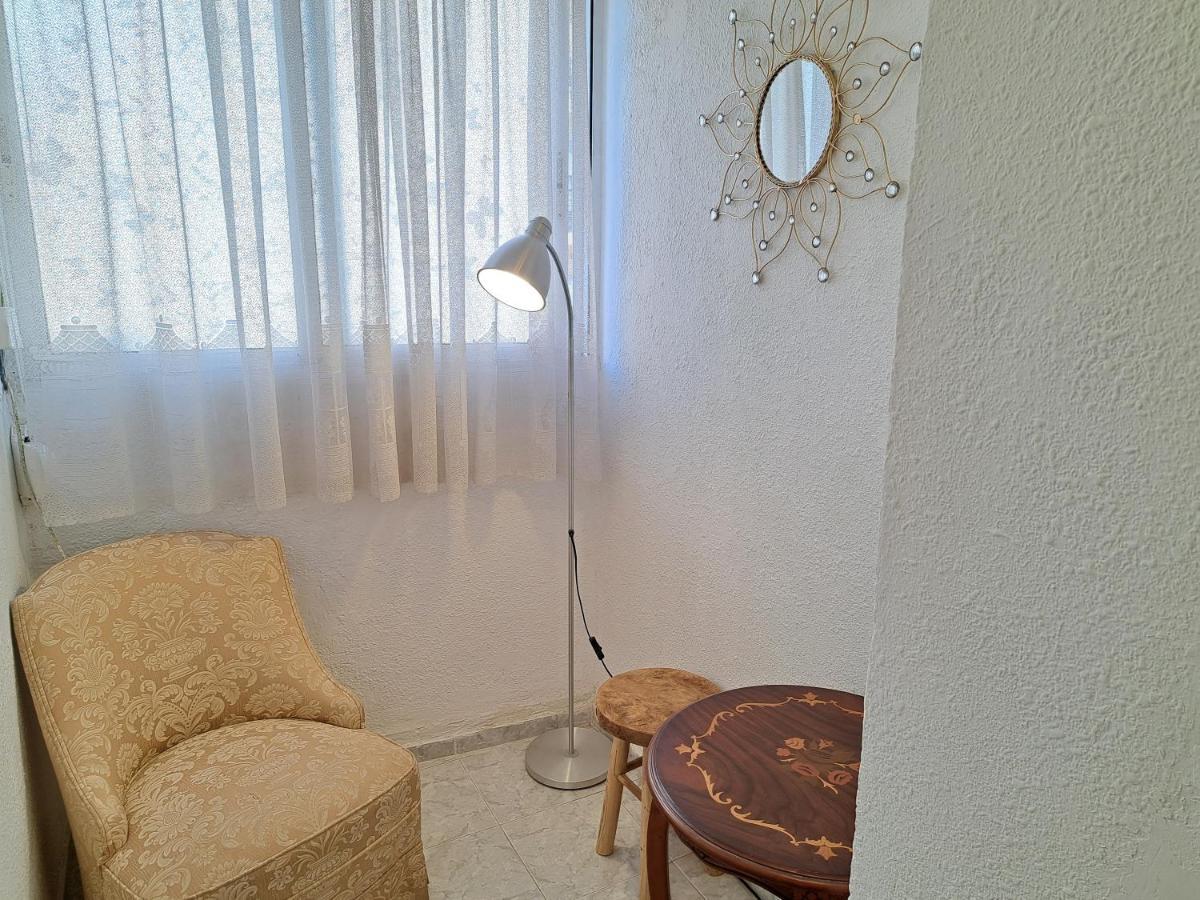 Apartamento Acogedor Con Wifi Valencia Exterior photo